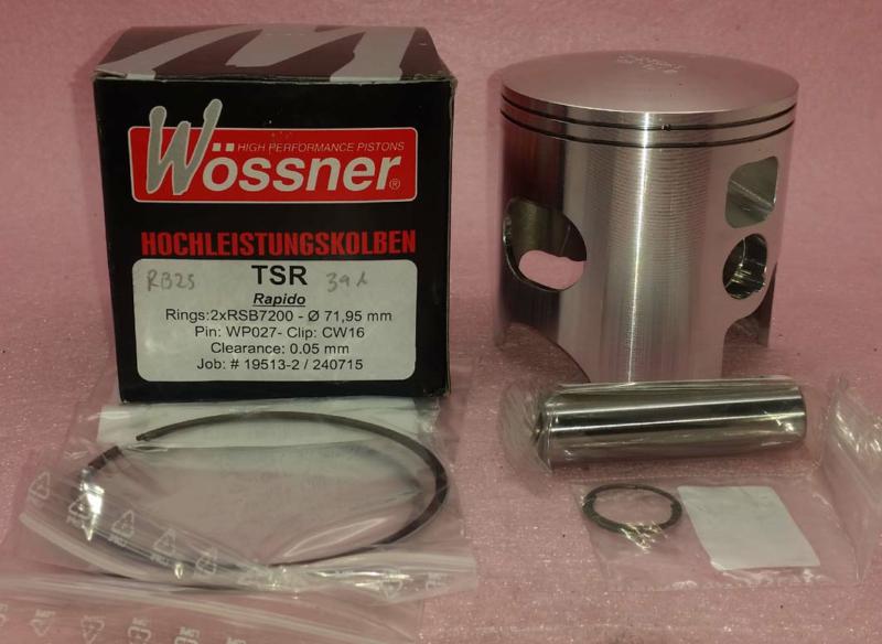 Rb25 Wossner Piston 72mm (a)
(71.95mm A)
1mm Rings Forged Piston 19513