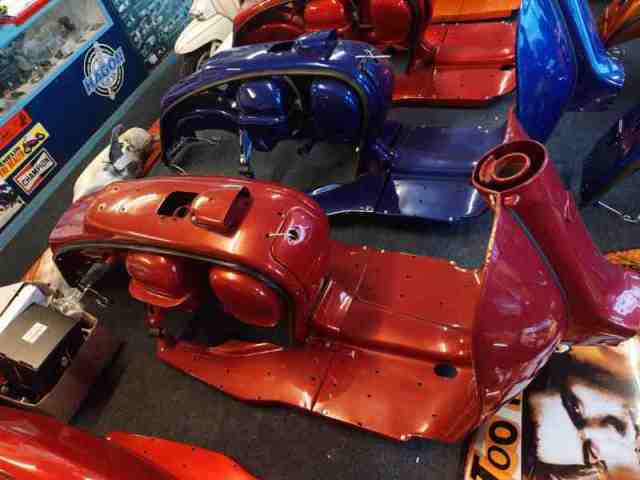 Lambretta GP200 Petrol MAROON METALLIC