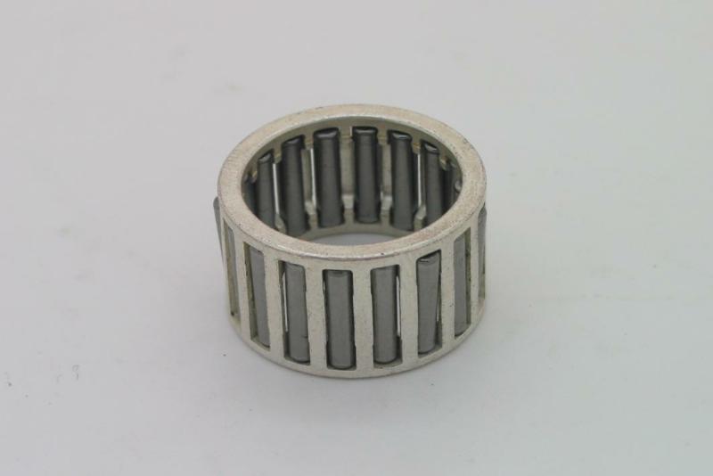 18 Roller Iko Flat Cage Big
End Bearing For Rb Spec
Conrods 22x28x16